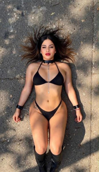 ✨PARIS GEORGINA✨ 
➡️VIDEO LLAMADAS 
➡️ PACKS DE VIDEOS 
🚨ÚLTIMOS DÍAS EN BUENOS AIRES

 Hola, soy París, tengo 23 años.

Te doy la bienvenida a un espacio privado, cómodo y totalmente discreto, ubicado por la zona de Viamonte y Ayacucho.

Brindo atención exclusivamente a caballeros. También atiendo parejas (hombre y mujer), con una tarifa diferencial.

Realizo encuentros en mi lugar y también domicilios únicamente dentro de Capital.

Me caracterizo por mi excelente presencia, feminidad, higiene y un trato cálido y respetuoso. Me gusta cuidar cada detalle para que vivas una experiencia agradable en un ambiente de confianza y total discreción.

Para confirmar un servicio no solicito pagos por adelantado. Únicamente pido la ubicación en tiempo real al momento del encuentro para poder agendar correctamente.

Consultas y reservas por WHATSAPP 
