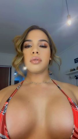 Paris Georgina