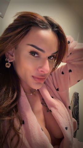 Lizzy Alencar 