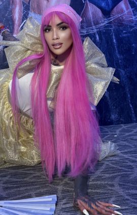 Venus Confident