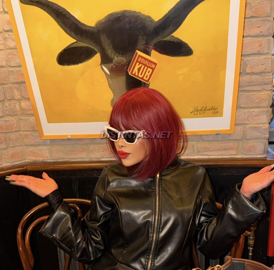 Venus Confident