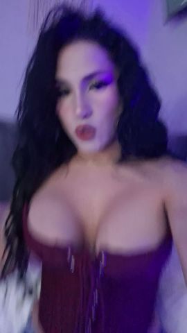 Luna Sterlinng 