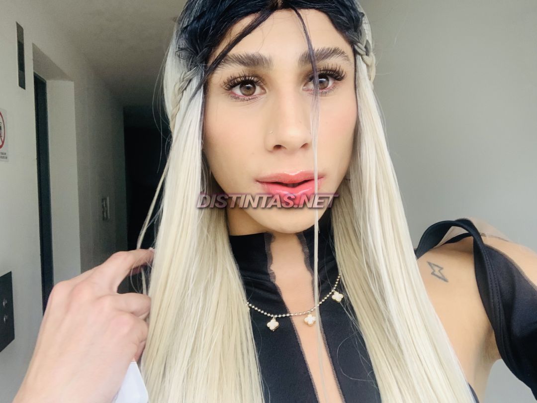 Mia