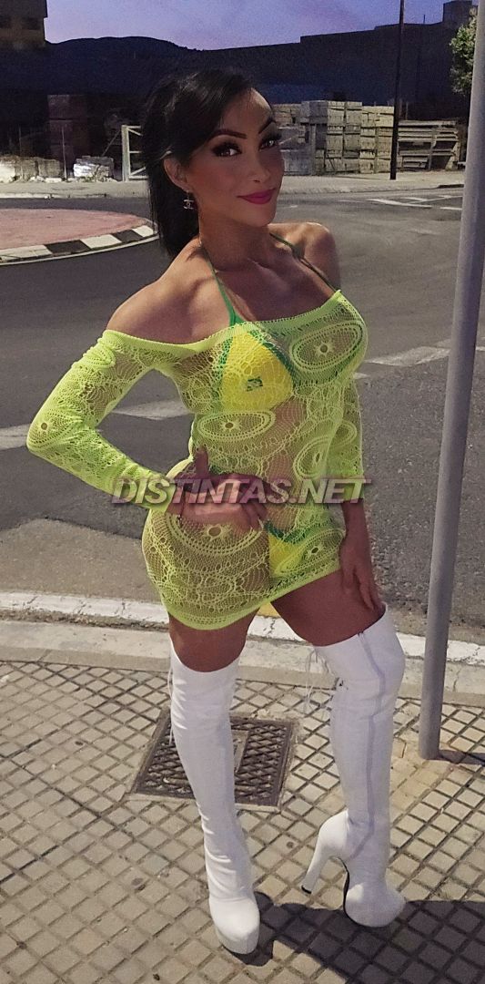 Paty Oliveira