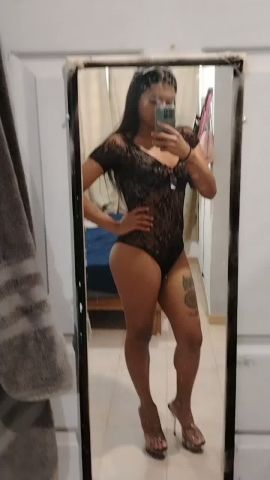 Shelly Vega. 