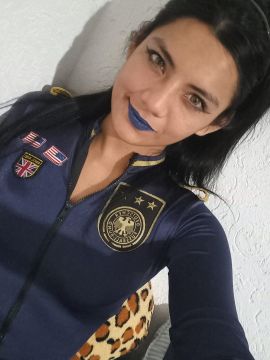 Shelly Vega. 