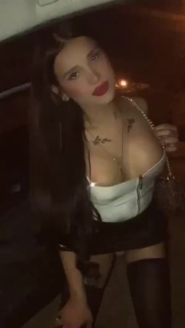 Nicole y Victoria