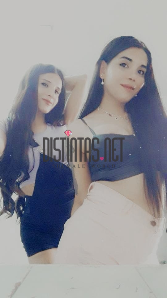 Nicole y Victoria