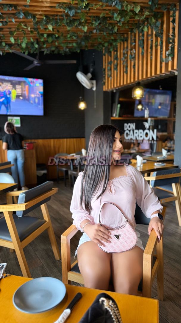 Valentina Garza