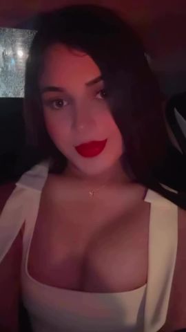 Valentina Garza