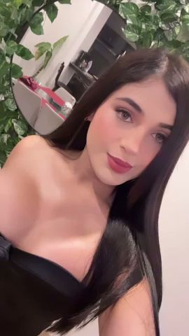 Valentina Garza