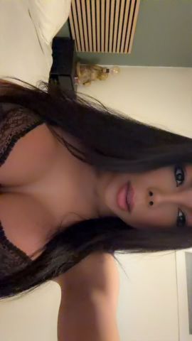 Daphine Ambrozio