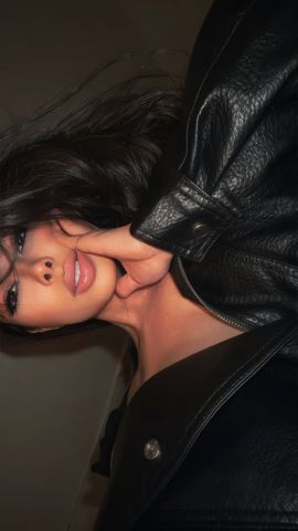 Daphine Ambrozio