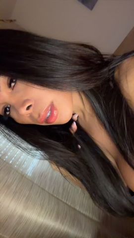 Daphine Ambrozio