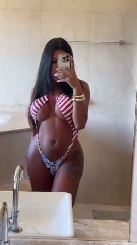 Daphine Ambrozio