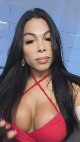 Daphine Ambrozio