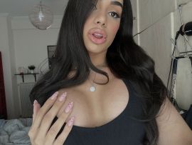 Antonella Holanda 