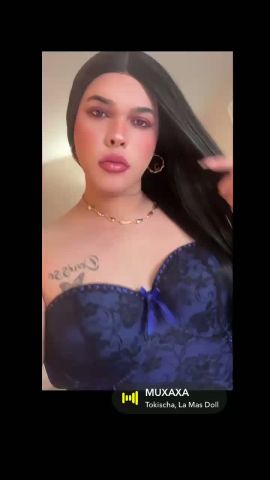 Camila_Versace