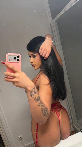 Izabelle Santos