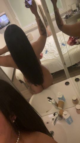 Izabelle Santos