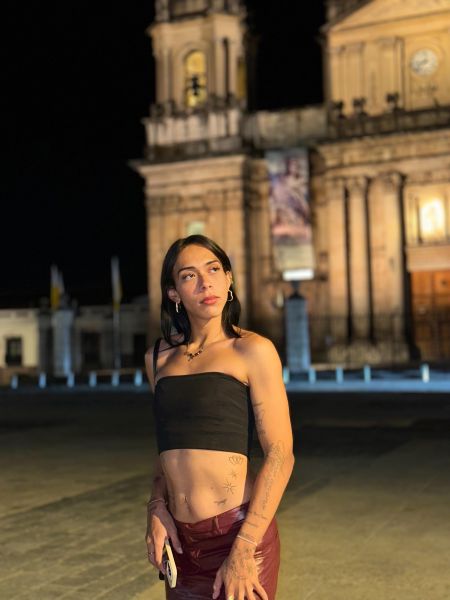 Soy Jossy Danni tengo 23 años chica trans alta y delgada mido 1.75 cm, versátil, complaciente y sumisa, tengo contenido a la venta y ofrezco mi servicio de Scort en Zona 11 y sus alrededores, si estás interesado en pasar un momento delicioso y disfrutemos juntos soy complaciente y sumisa escríbeme y pongámonos de acuerdo para pasarla rico🔥🥵.