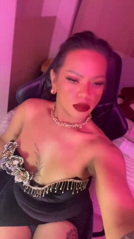 Domina Rhiana