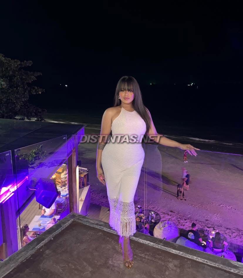 Domina Rhiana 
