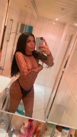 Zayoha Luna 