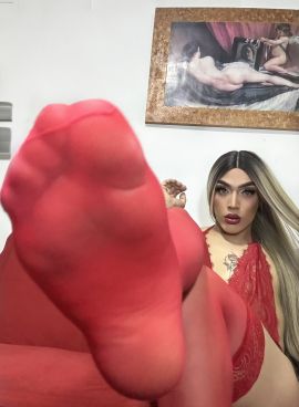Isadora Fox