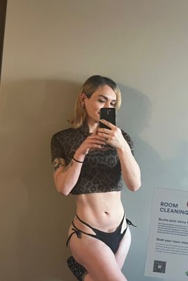 Elsa Von D