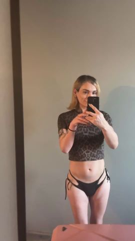 Elsa Von D