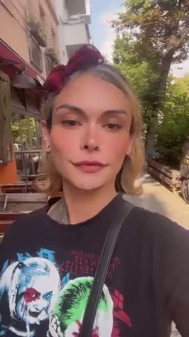 Elsa Von D