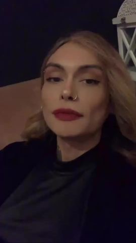 Elsa Von D