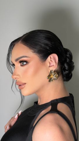Vanessa Nakary