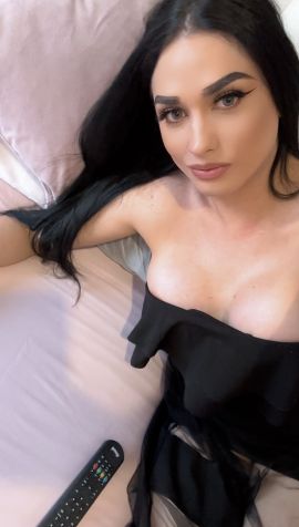 Vanessa Nakary
