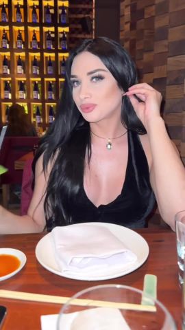 Vanessa Nakary