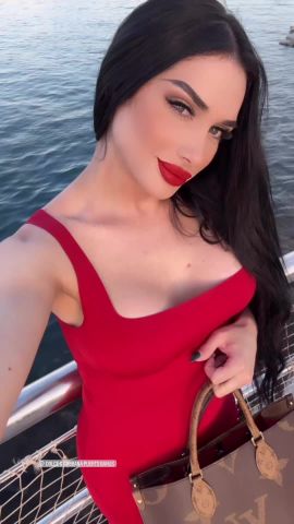 Vanessa Nakary