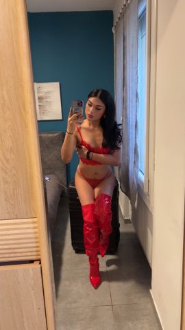 Elektra Tokhara