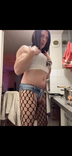 Katiahole