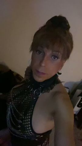 Suzy Santoro 