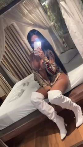 Chloe