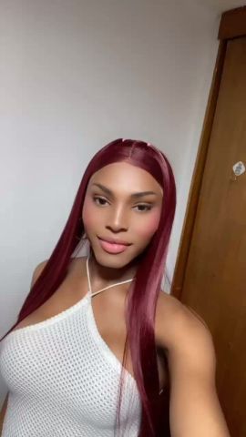 Morenita linda colombiana