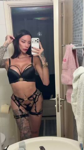 Layla Cristina 