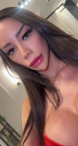 Layla Cristina 