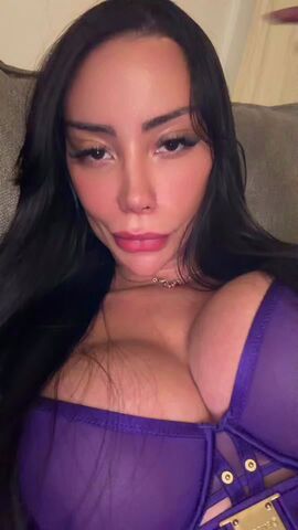 Layla Cristina
