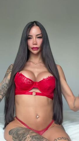 Layla Cristina