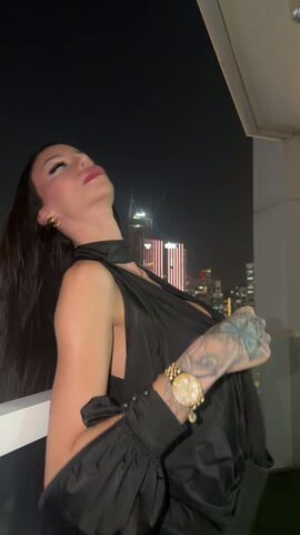 Layla Cristina