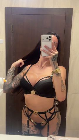 Layla Cristina 