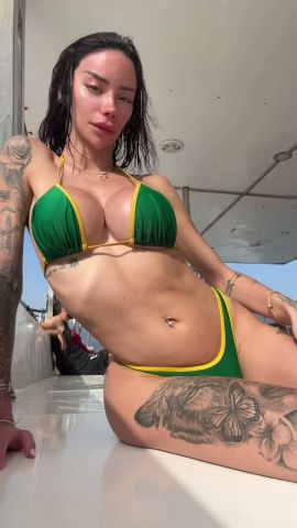 Layla Cristina 