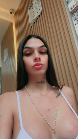Doll Eyli